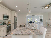 1401 Alberni Street