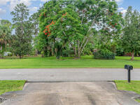 1219 Wing Road