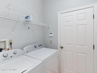 609 Cedar Side Circle