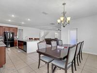 352 Gordon Road