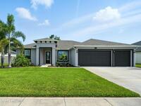1752 Killian Drive