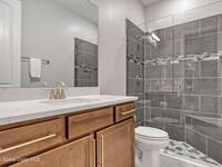 1752 Killian Drive