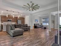 1752 Killian Drive
