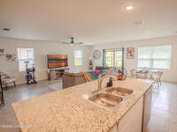 194 Bubbling Lane