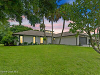 313 Evergreen Street