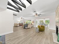 313 Evergreen Street