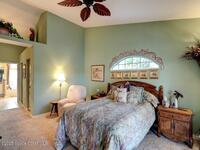 1517 Eagles Circle