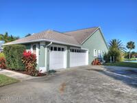 1517 Eagles Circle