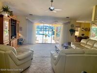 1517 Eagles Circle