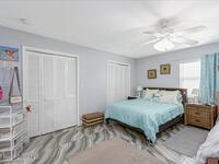 955 Bartlett Lane