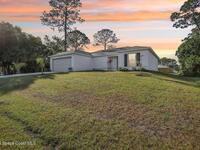 982 Pyracantha Street