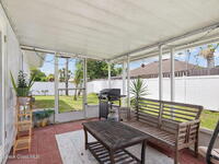 1036 Greenleaf Court