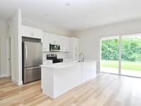 1043 Walden Boulevard