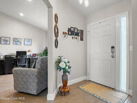 212 Olivick Circle