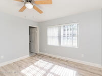 370 Ixora Avenue