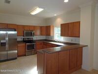 630 Cedar Side Circle