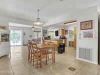 1340 Mariposa Drive