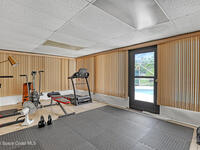 1340 Mariposa Drive