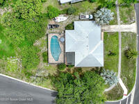 1340 Mariposa Drive