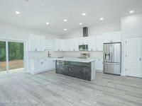 475 La Coco Street