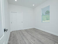 475 La Coco Street