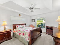 926 Pine Creek Circle