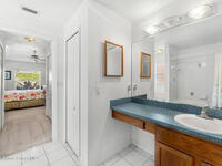 926 Pine Creek Circle