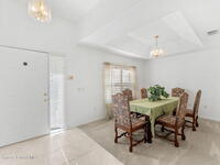 926 Pine Creek Circle