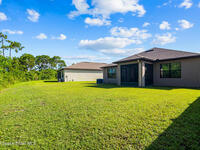 820 Old Country Road