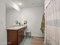 1015 Cranberry Road