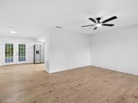 1461 Mariposa Drive