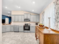 2043 Middlebury Drive