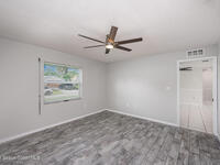 1413 Alberni Street