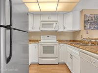 901 Sonesta Avenue Unit #103