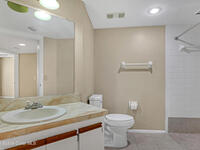 901 Sonesta Avenue Unit #103