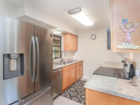 1111 Emerald Road