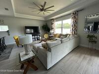 1068 Corbin Circle
