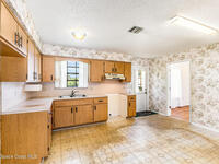 760 Grandeur Street