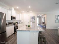 1318 Roundhill Avenue