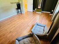 1096 NE Sandy Lane Lane