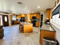 1096 NE Sandy Lane Lane