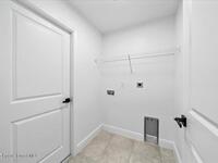 2933 Tivoli Avenue