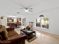 1736 Las Palmos Drive