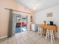 2240 Redwood Circle