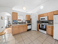 2240 Redwood Circle