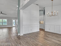 564 Hammond Street
