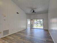1051 Country Club Drive Unit #521