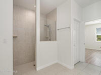 1439 Graves Street