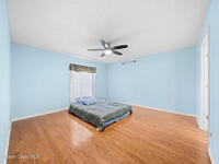 990 Sablon Street