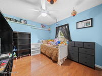 990 Sablon Street